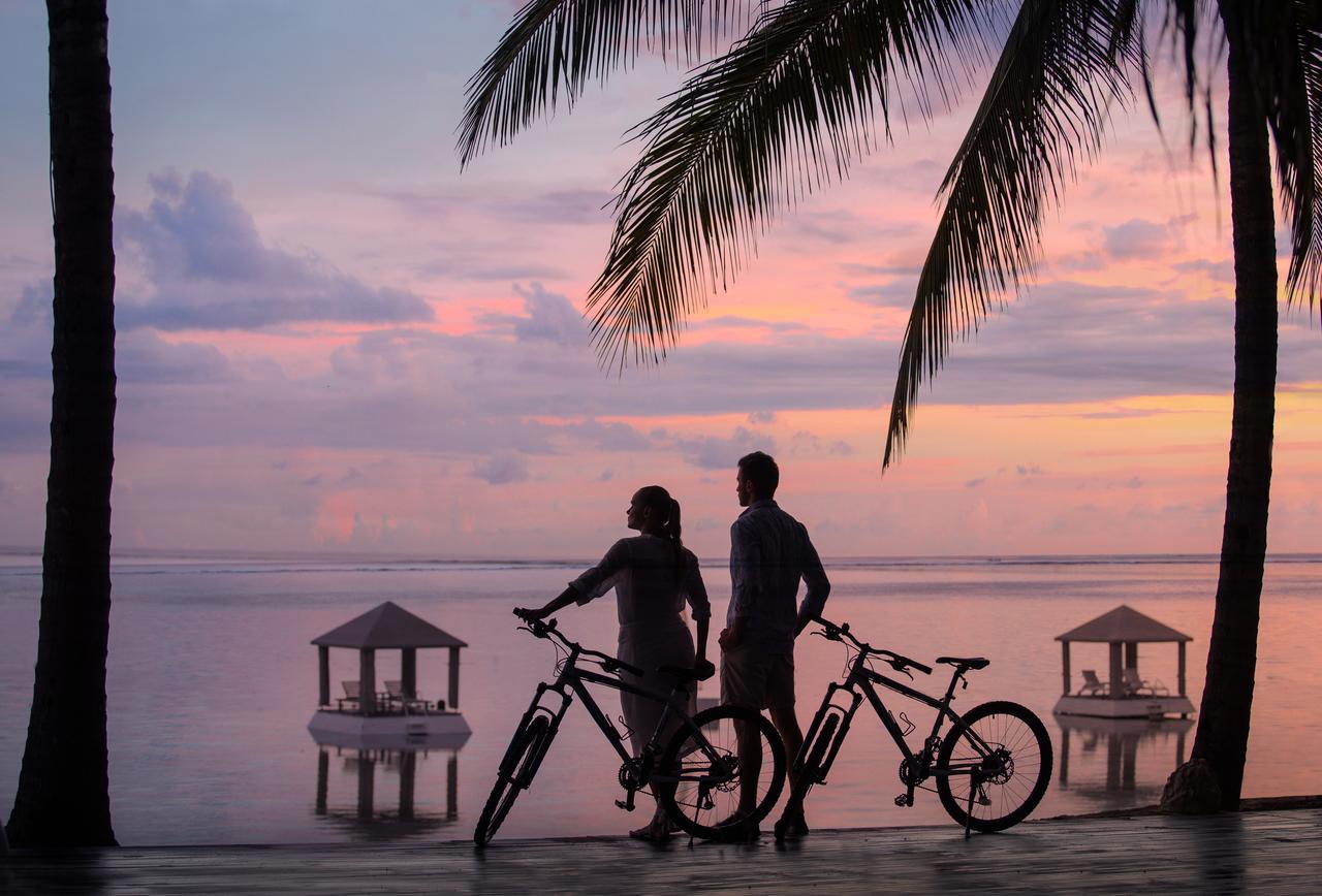 Puri Santrian Beach Resort And Spa Sanur Exterior foto